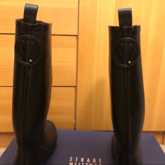 Stuart Weitzman AMAZONIA Snake Textured Tall Designer Rubber Rain Boots - Picture 6 of 8